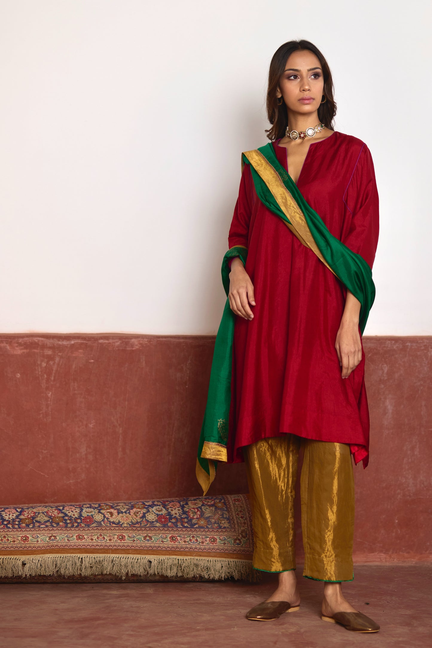 Jhabla Kurta in Red Silk with Gold Tissue Pant
