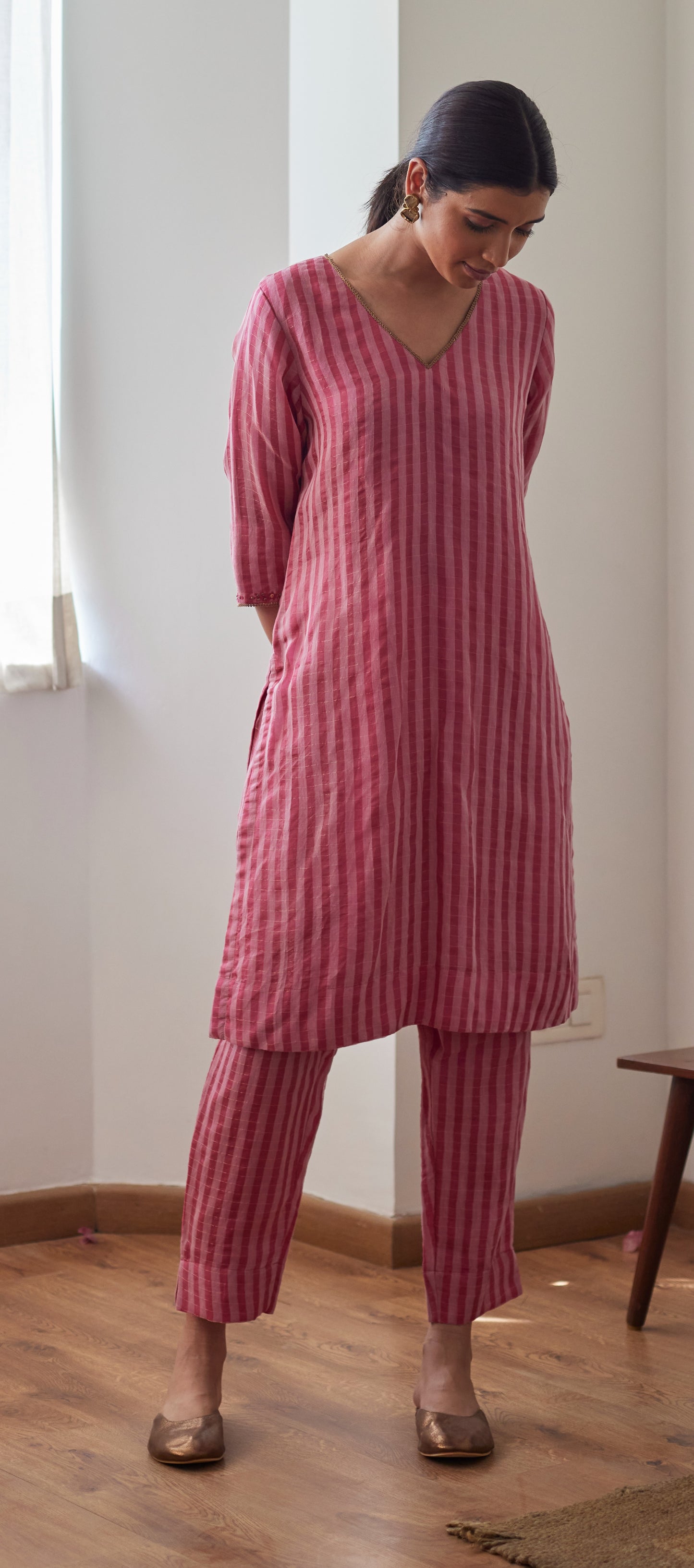 Anu Kurta in Pink Patti Organza Silk with Pants