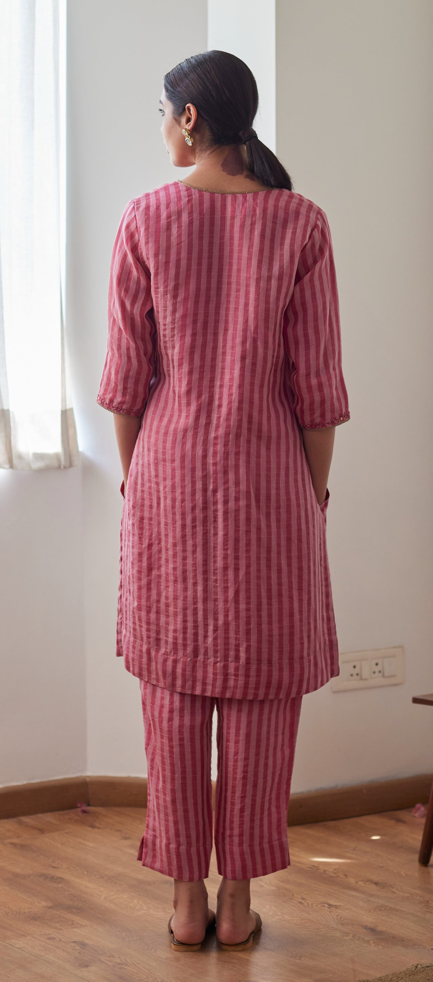 Anu Kurta in Pink Patti Organza Silk with Pants