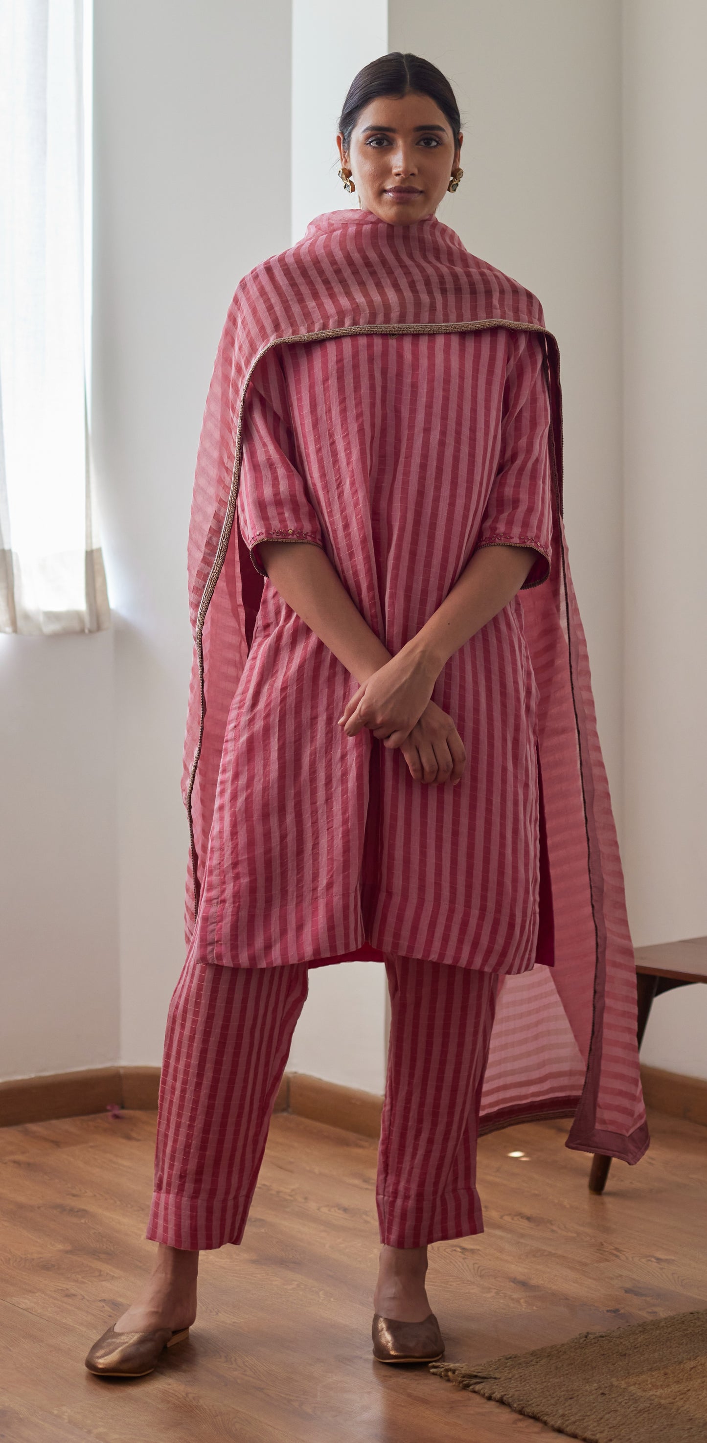 Anu Kurta in Pink Patti Organza Silk with Pants