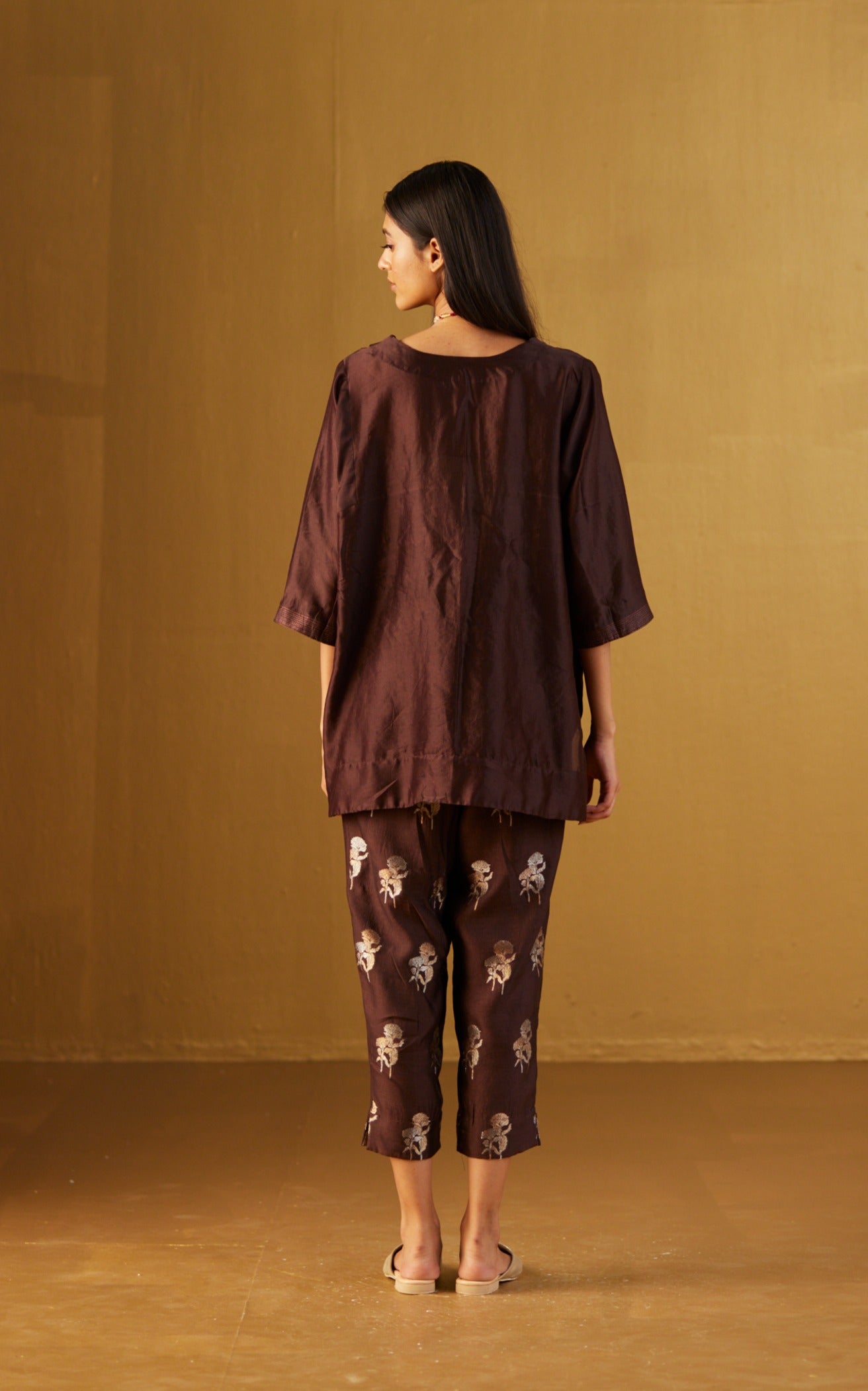 Kaftan top in Brown with Brown Brocade Pant