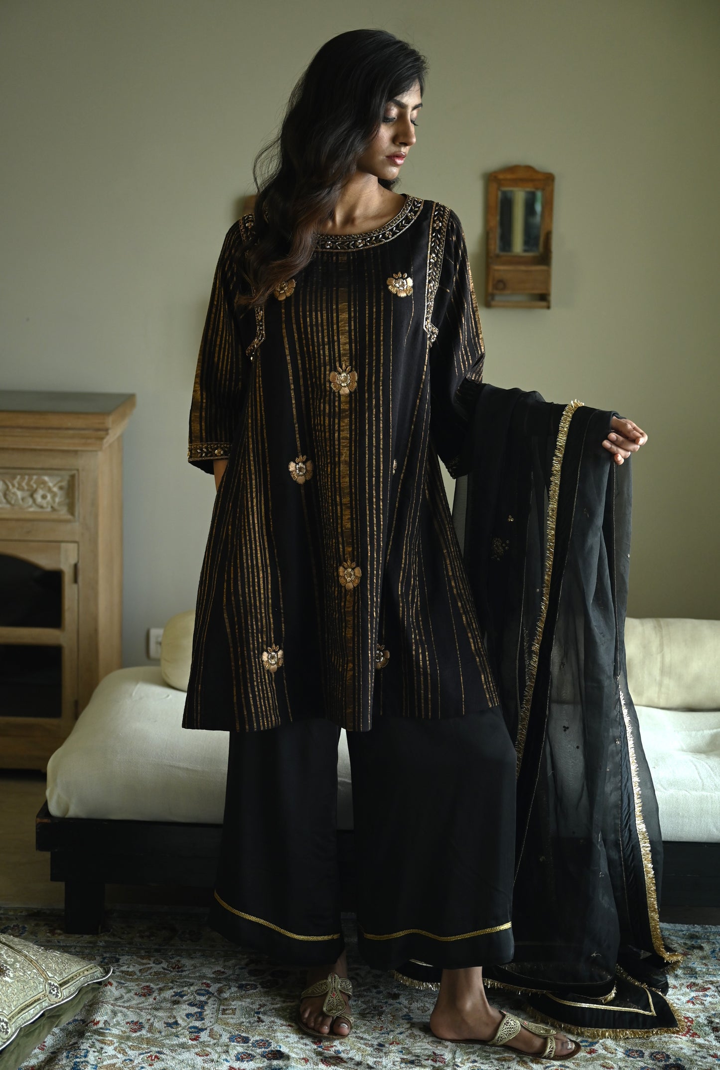 Shiuli Applique Dupatta in Black Organza
