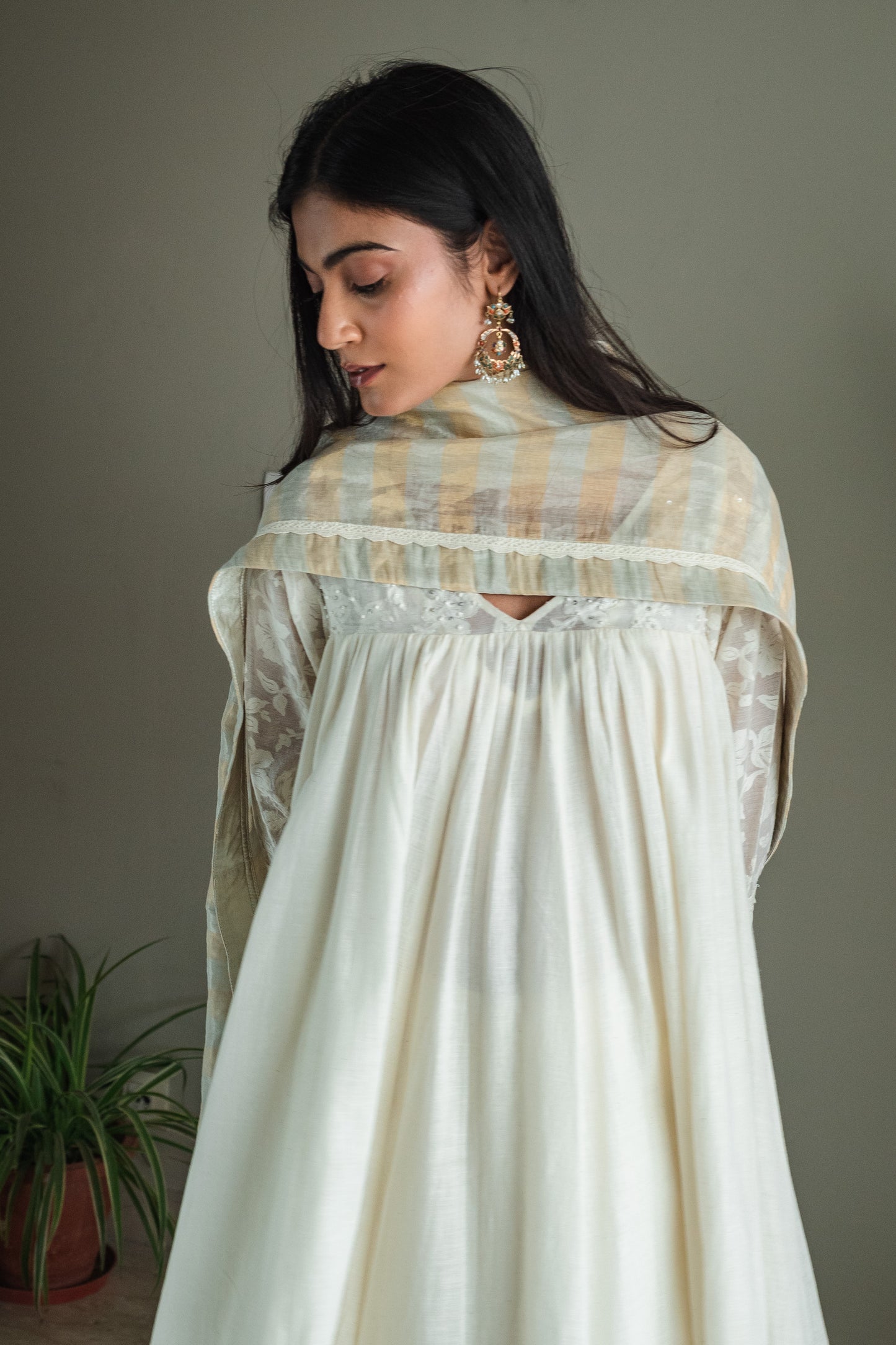 Empireline Kurta In Ivory Jacquard And Muslin With Farshi