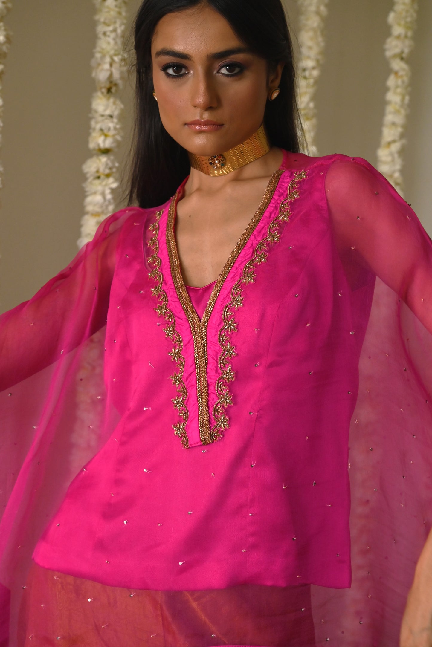Short Waheeda Kaftan in Hot Pink with Gold Tissue Garara