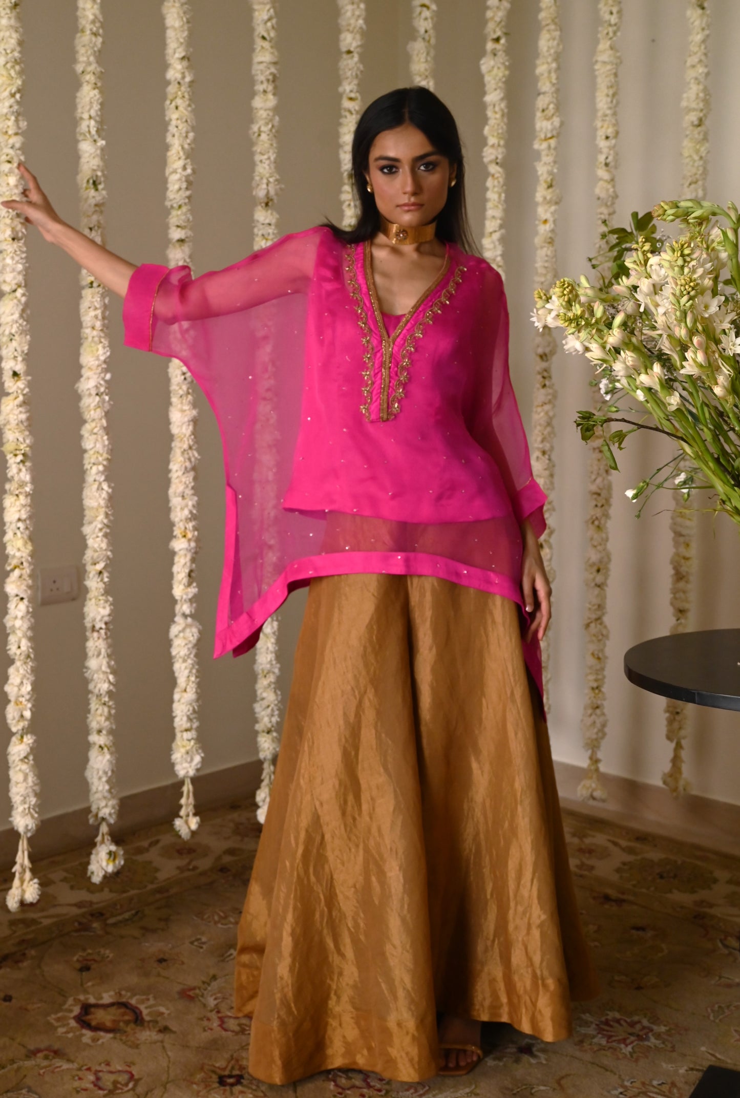 Short Waheeda Kaftan in Hot Pink with Gold Tissue Garara