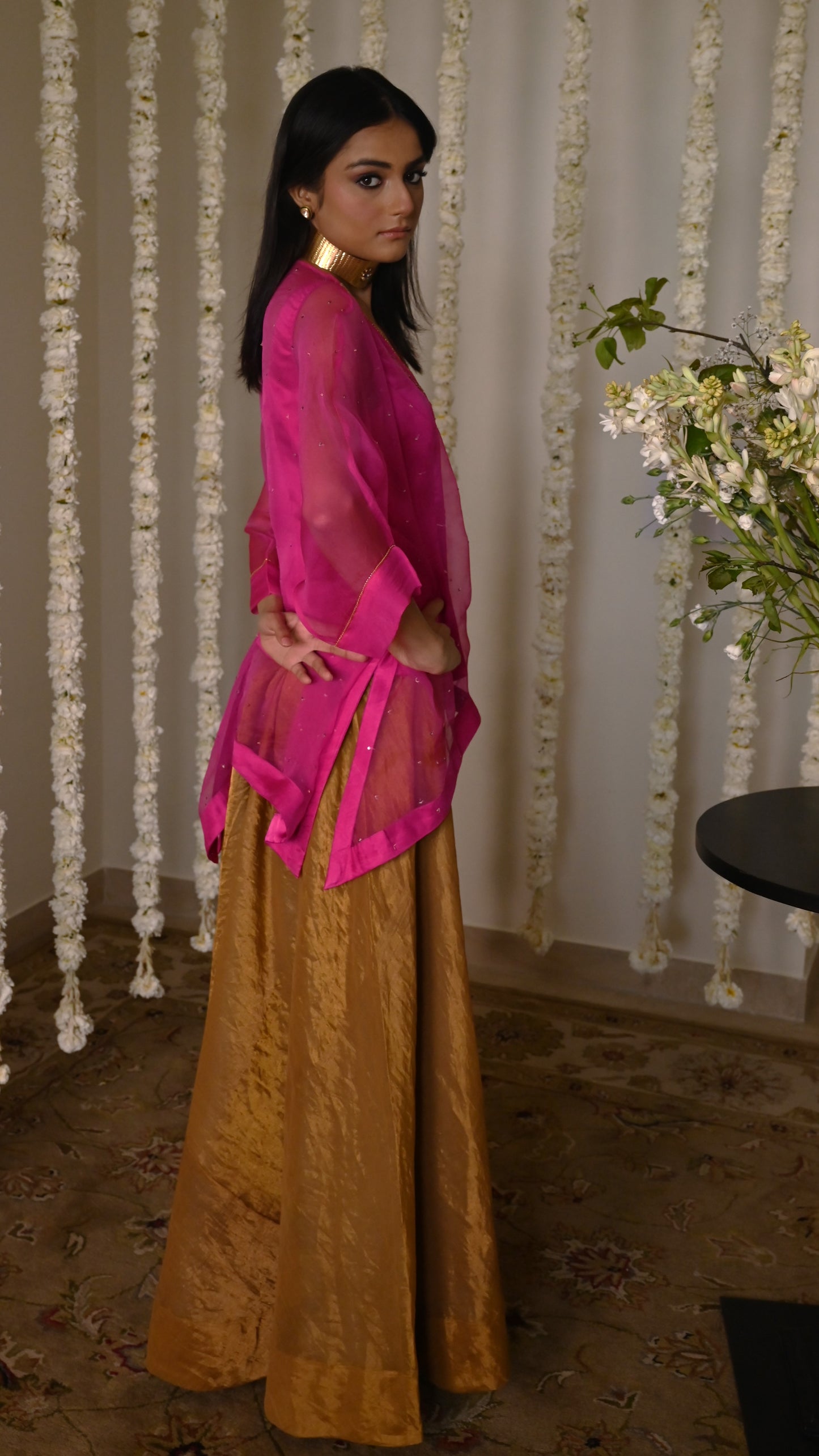 Short Waheeda Kaftan in Hot Pink with Gold Tissue Garara
