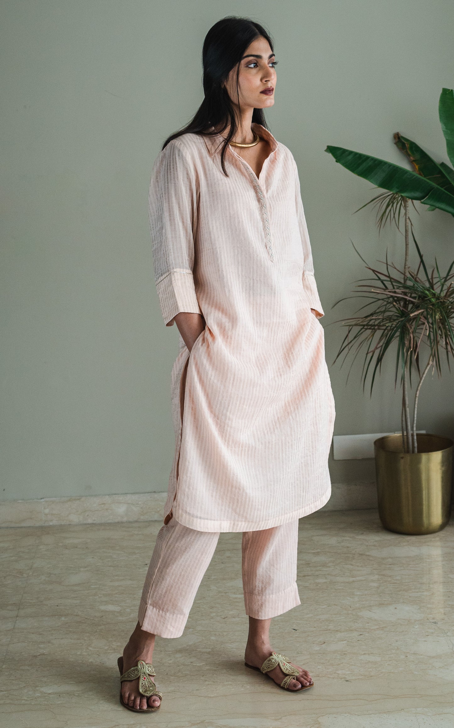Shirt Kurta In Pink Zari Jamdani Striped Muslin With Pants