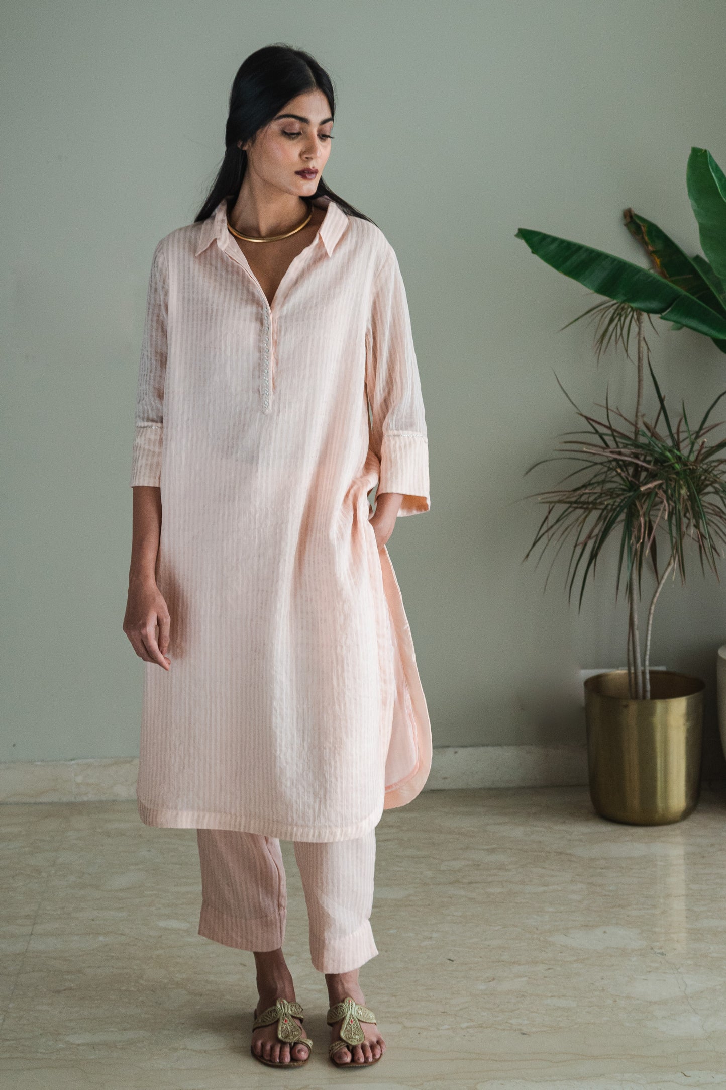 Shirt Kurta In Pink Zari Jamdani Striped Muslin With Pants
