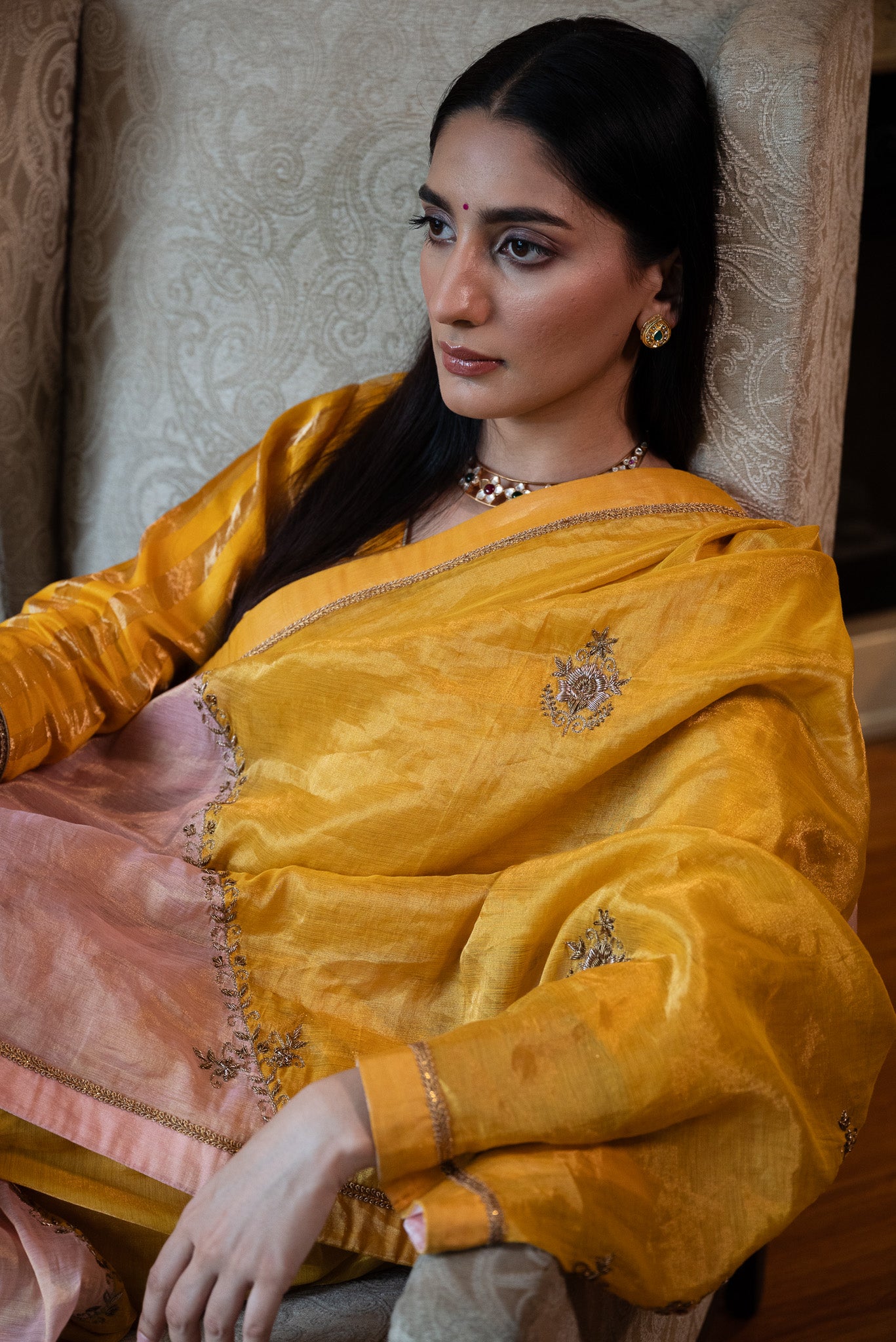 Chinaar Diagonal Saree in Pink & Yellow Tissue