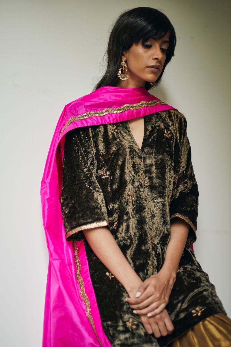 Full Size Dupatta In Pink Mulberry Silk
