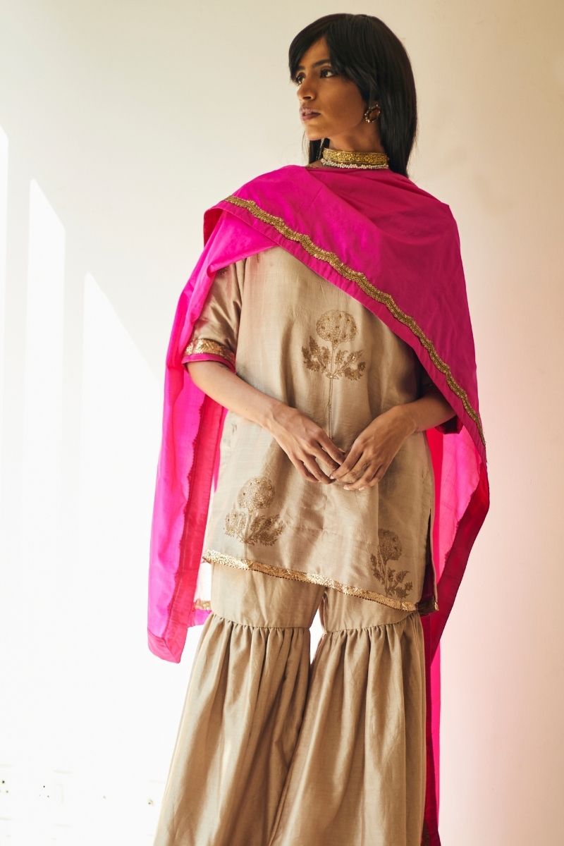 Full Size Dupatta In Pink Mulberry Silk
