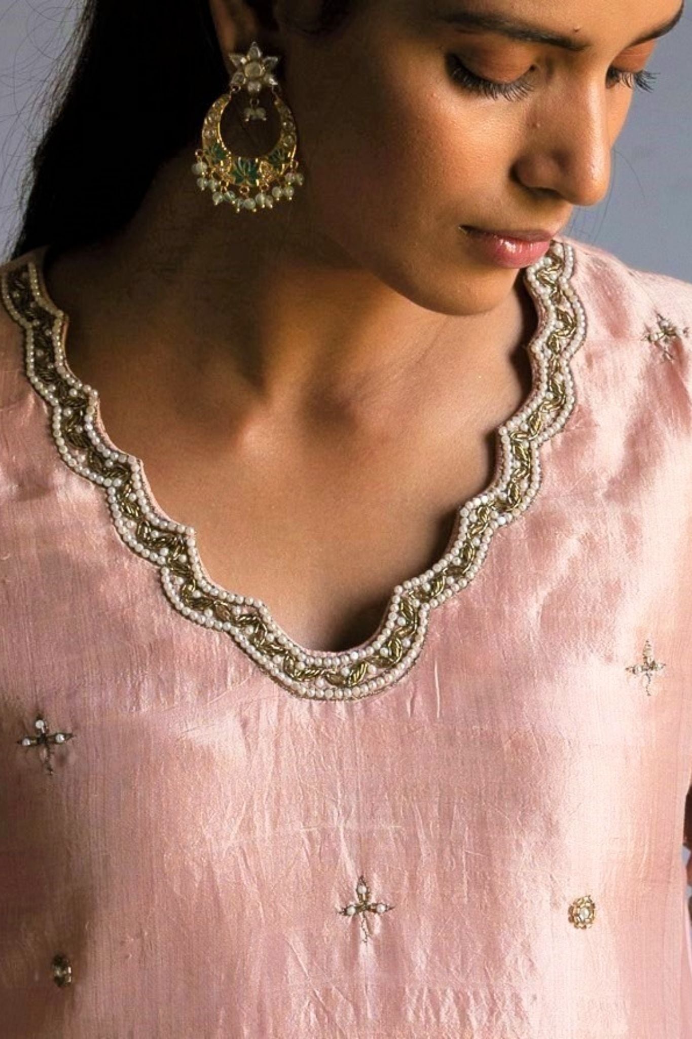 Tannu Kurta in Ash Pink Handloom Mulberry Silk & Chanderi with pants