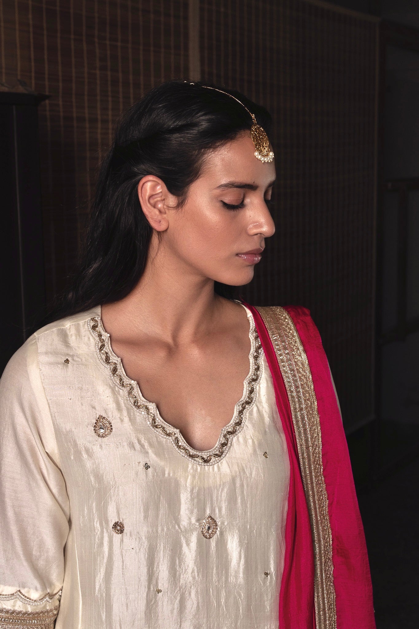 Tannu Kurta in Ivory Handloom Mulberry Silk & Chanderi with pants