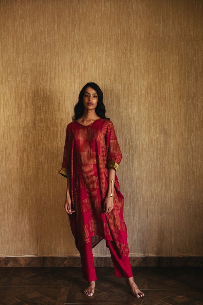 Kaftan In Red Handwoven Gold Zari checks