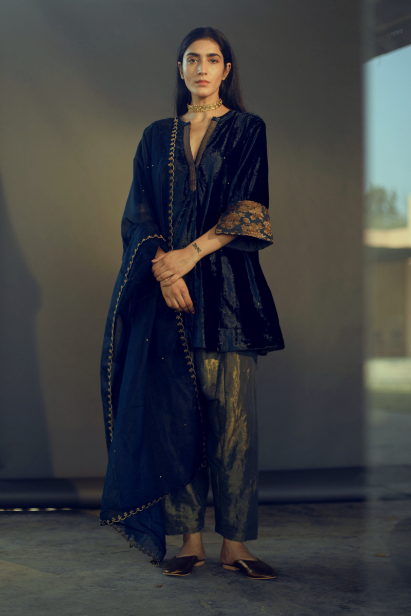 Navy Gossamer Organza Dupatta