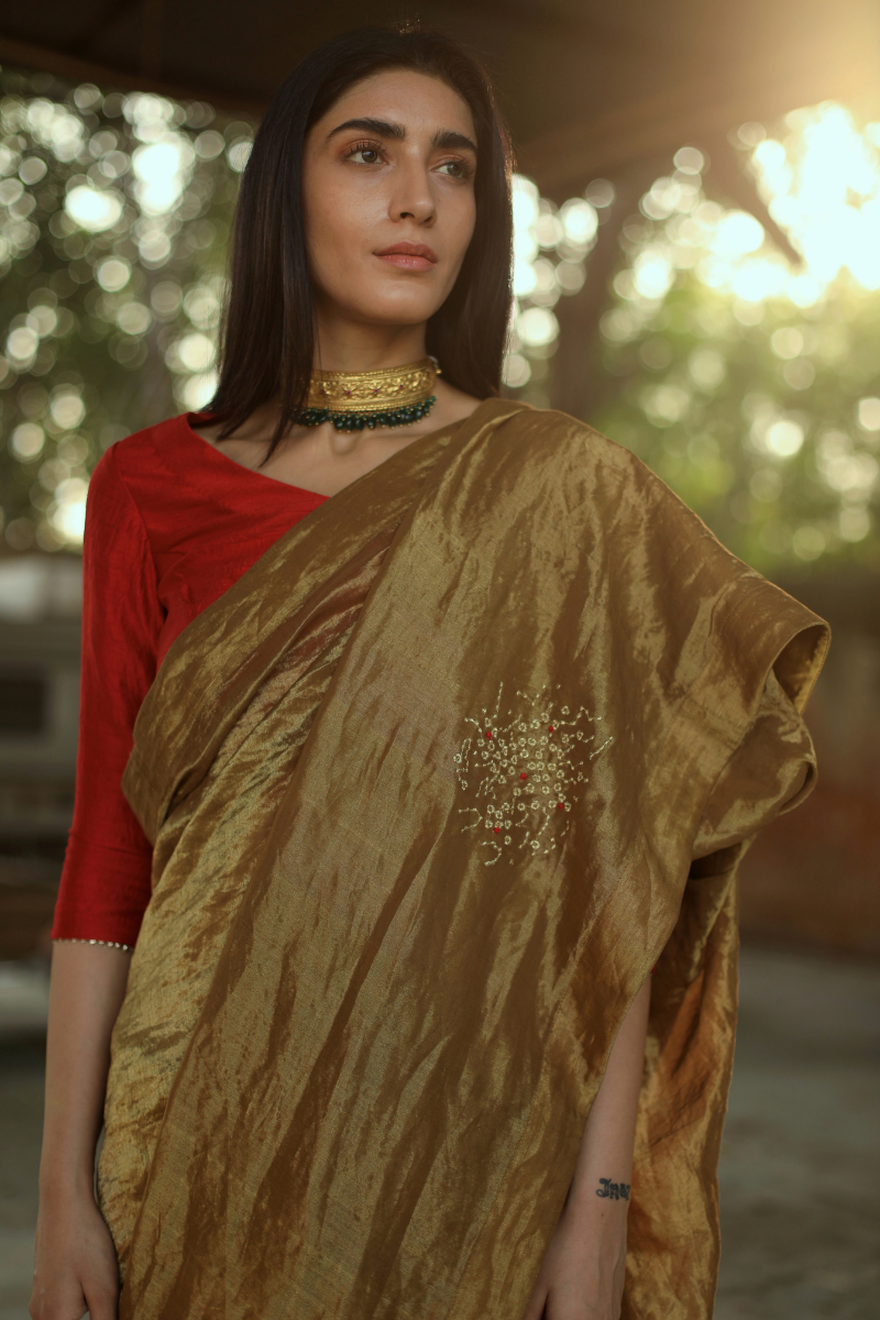 Sari In  Antique Gold Handloom Tissue