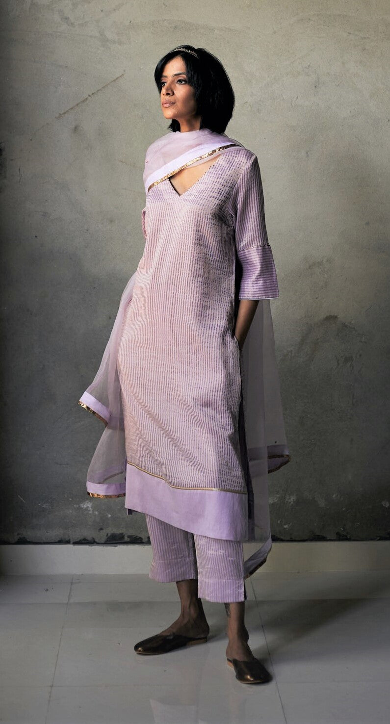 Anu Kurta In Pinstripe Lavender Tissue With Pants