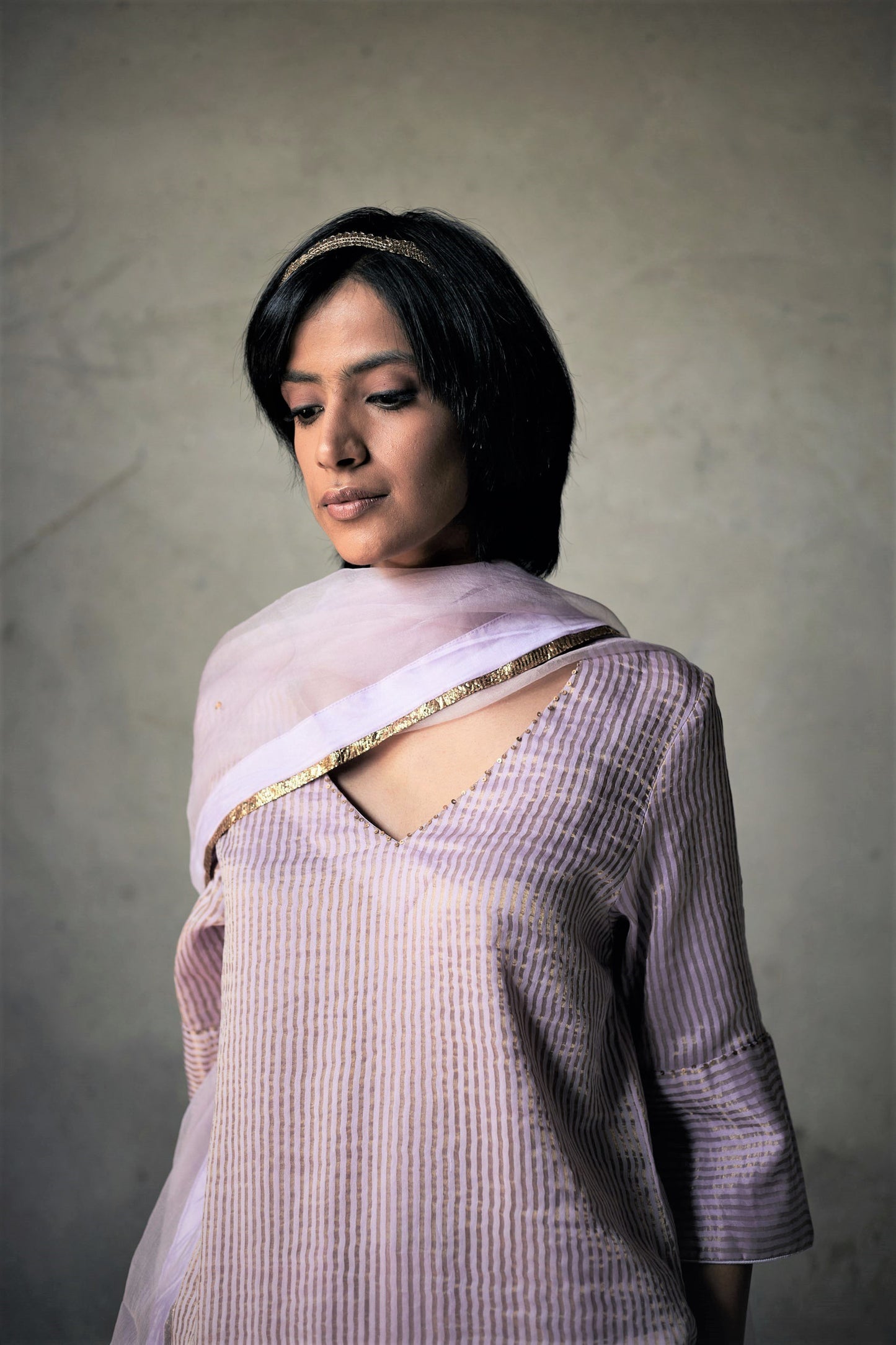 Anu Kurta In Pinstripe Lavender Tissue With Pants