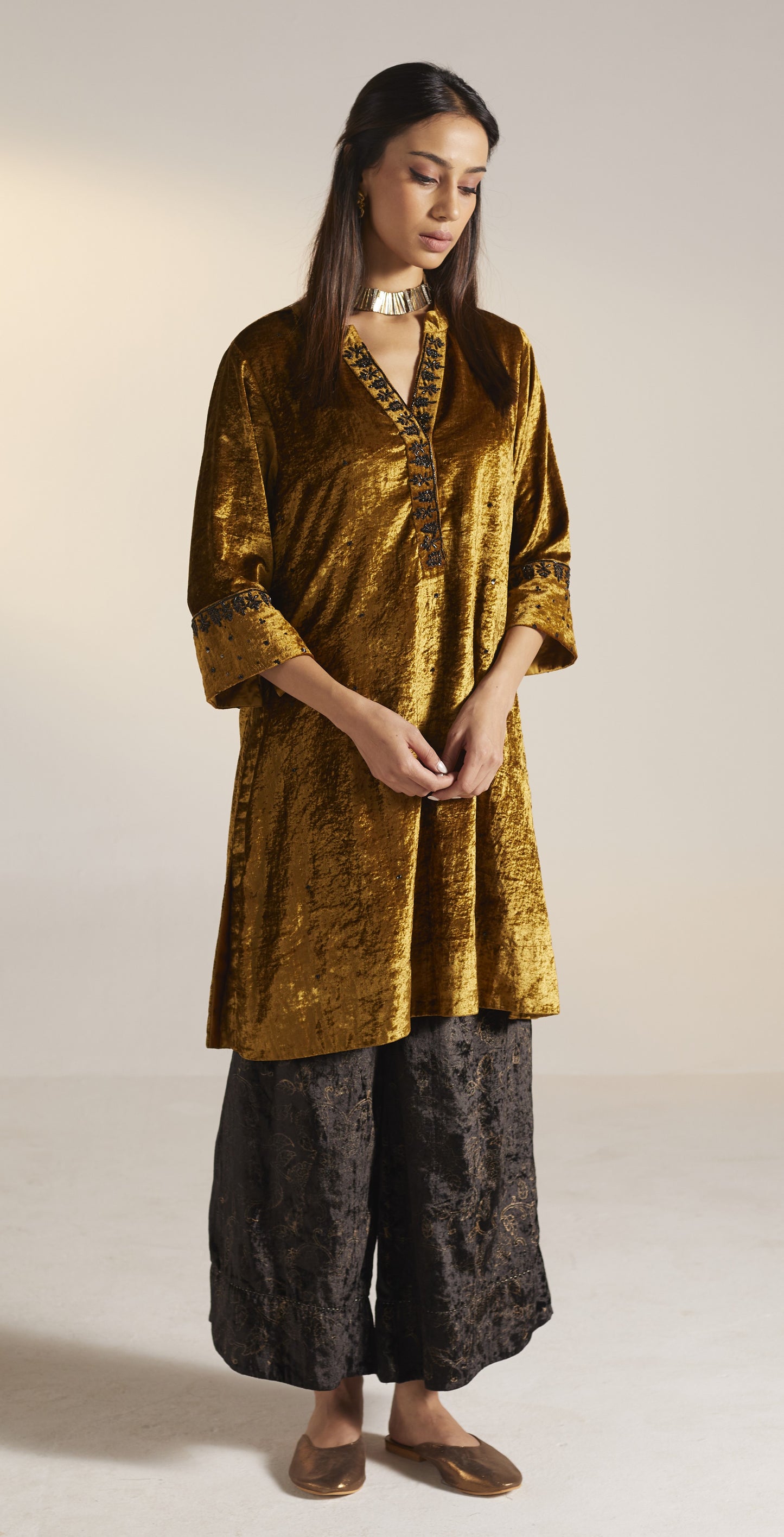 Mini Kurta in Gold Velvet with Palazzo