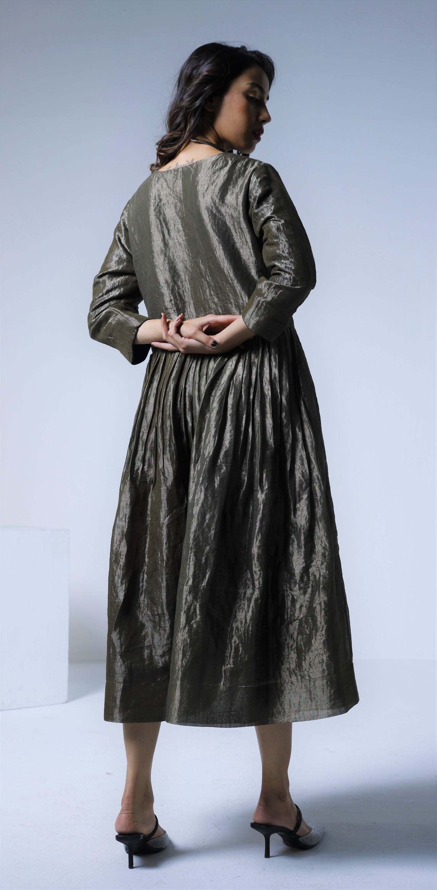 Volume Jumpsuit in Silver grey Tissue
