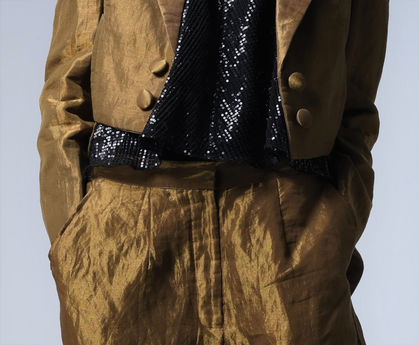 Joggers in Copper gold Tissue