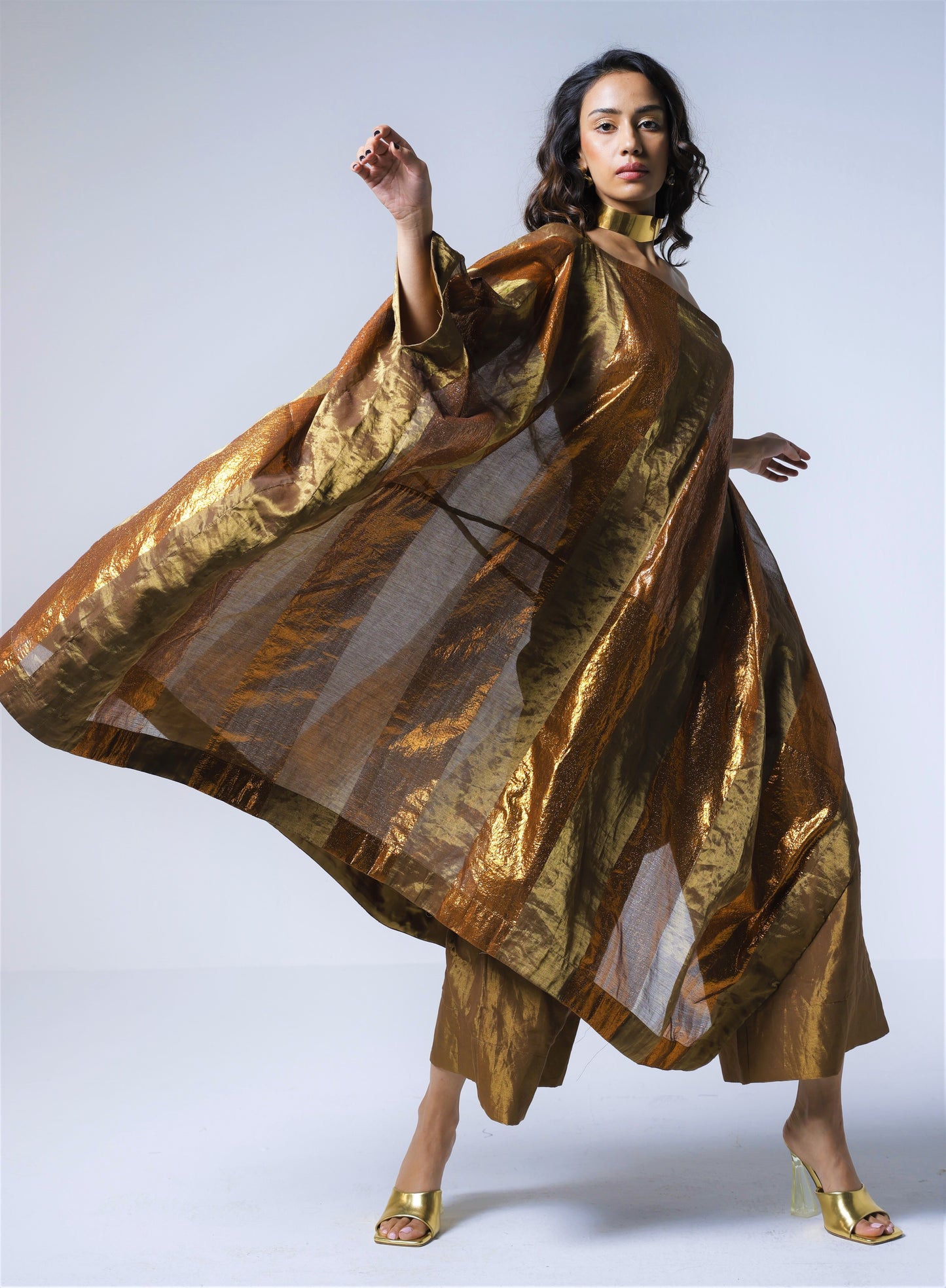 Cape in Copper Lurex Stripes Tissue