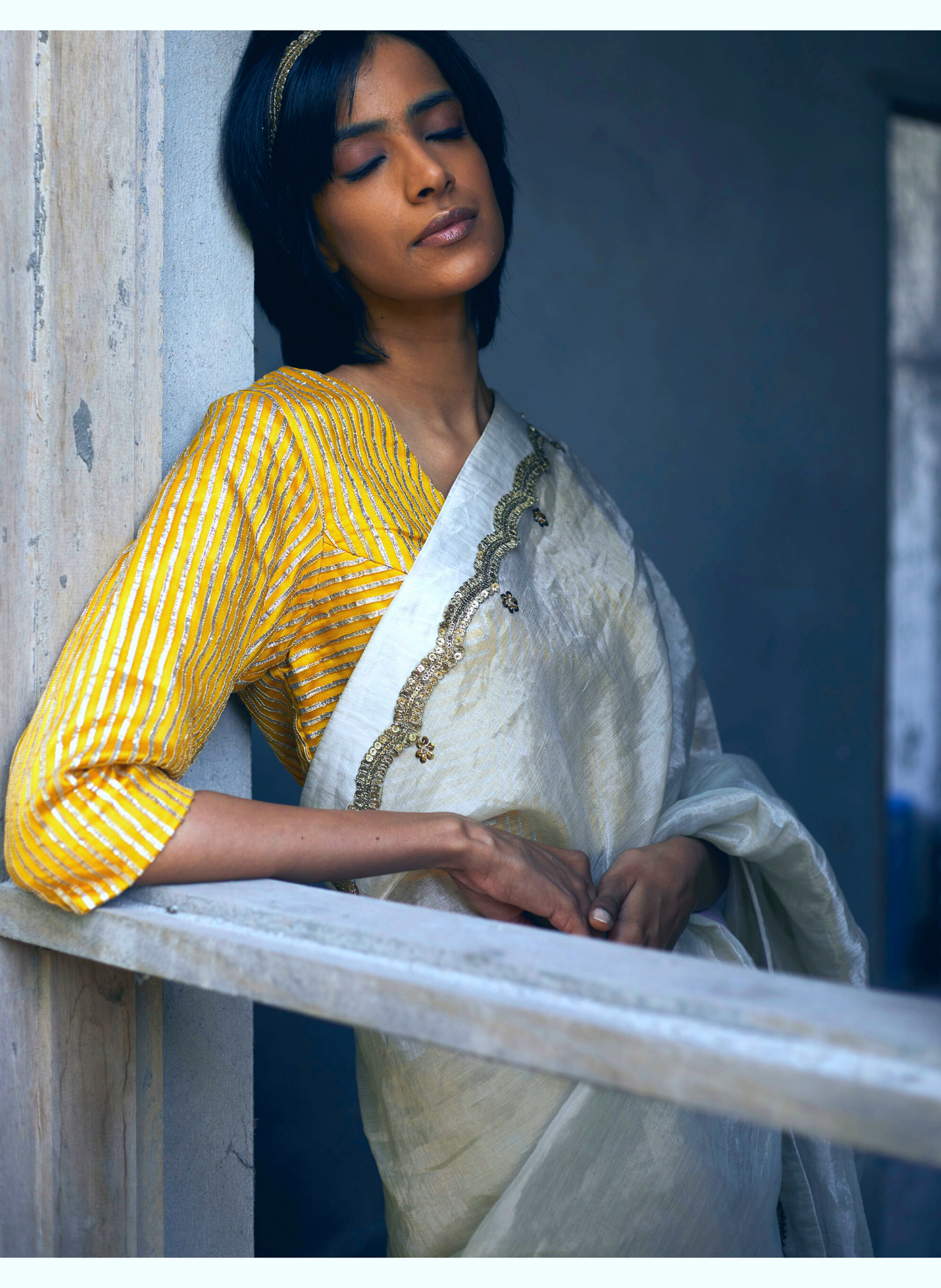 Sari In Ivory Silver Tissue With Scallop Lace
