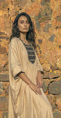 Laddo kaftaan in beige