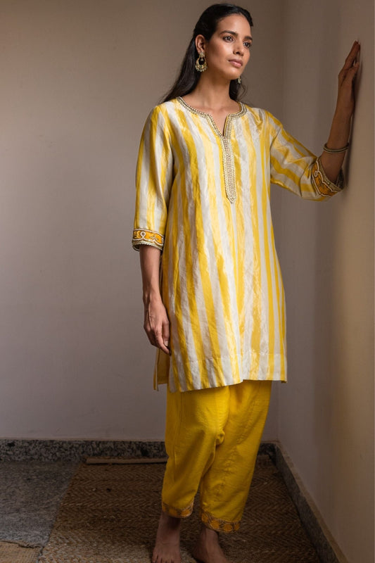 Saifi Kurta in Yellow-White Tissue stripes w salwar: 1 left