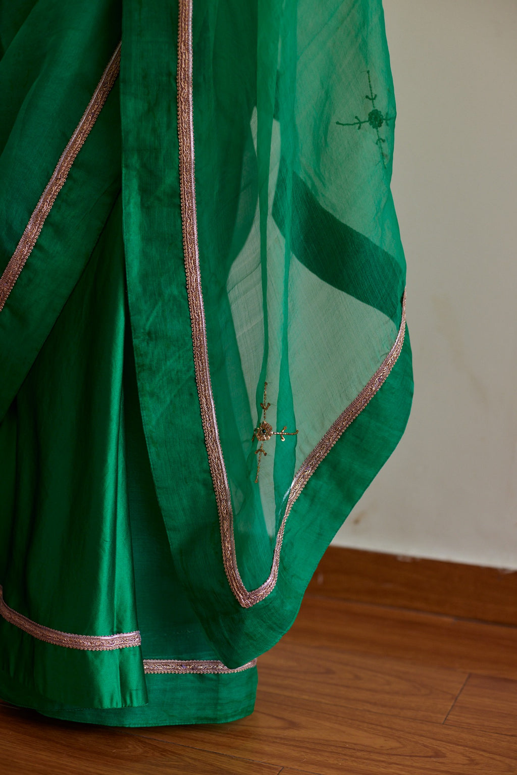 Cross Butta Organza Saree in Teej Green