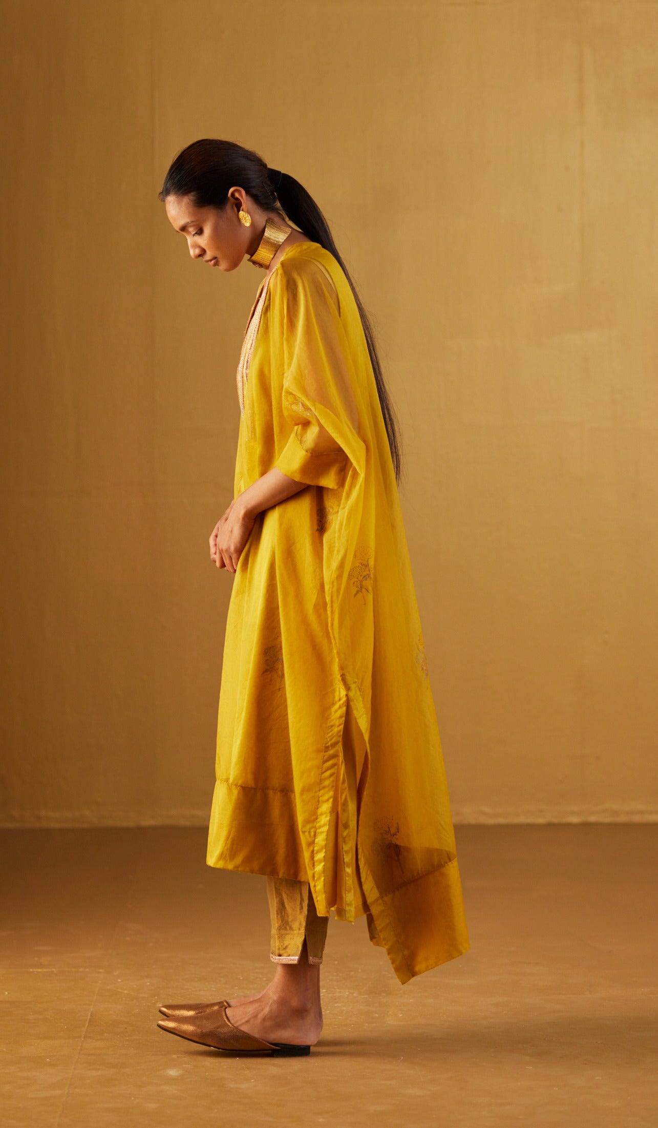 Ochre Waahida Kaftan in Hand Block Print and Gold Pants