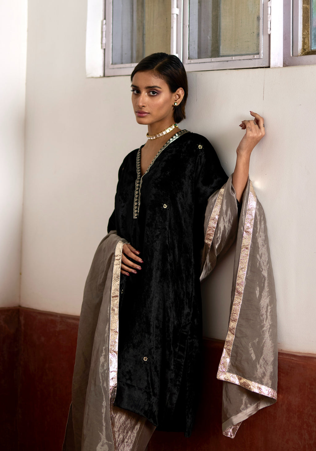 Dupatta in Silver Tissue