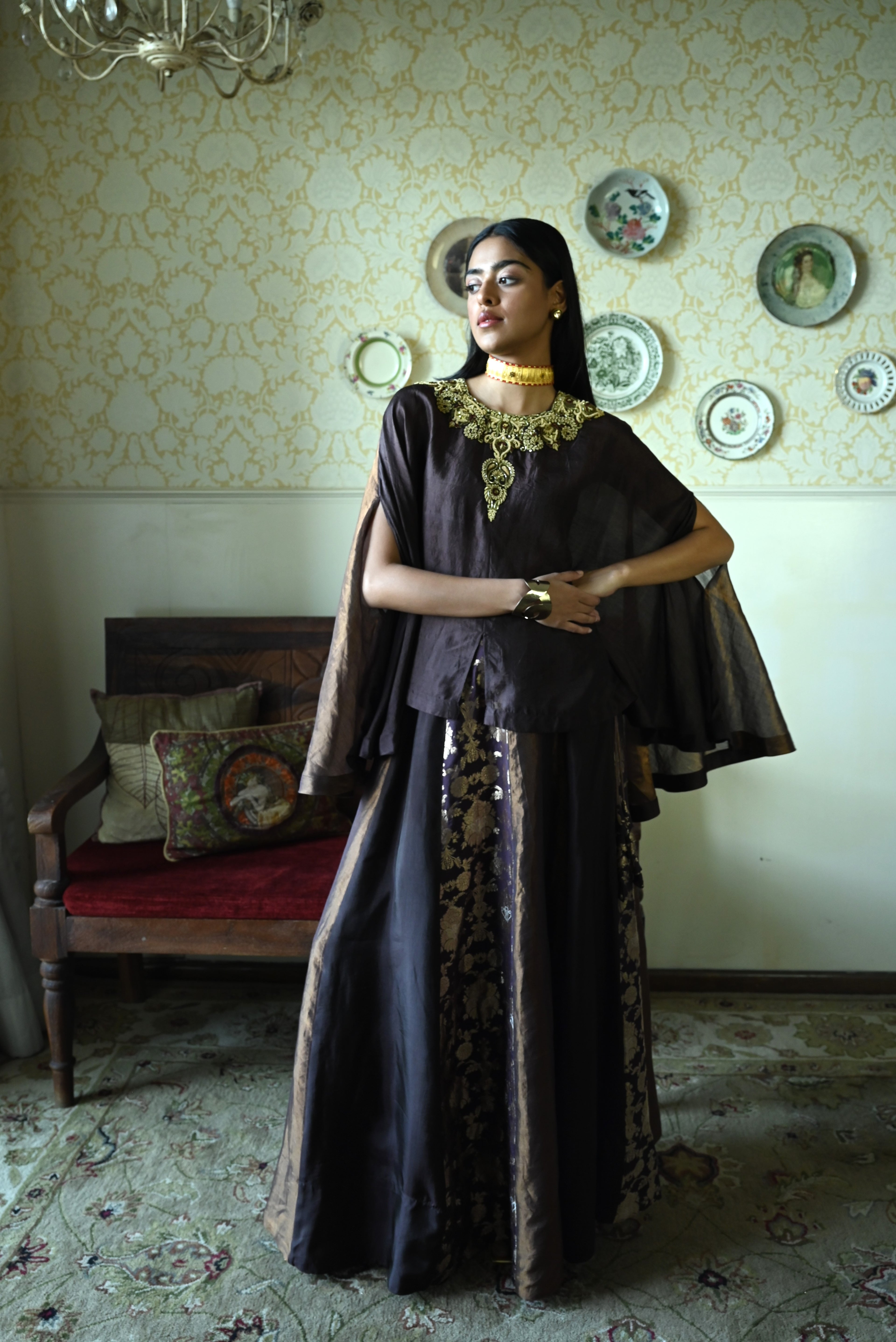 Roshni Lehenga in Brown Brocade Lehenga & Brown Maharani  Cape