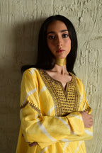 Shabana Yellow Leheriya with Ivory Cowl Skirt