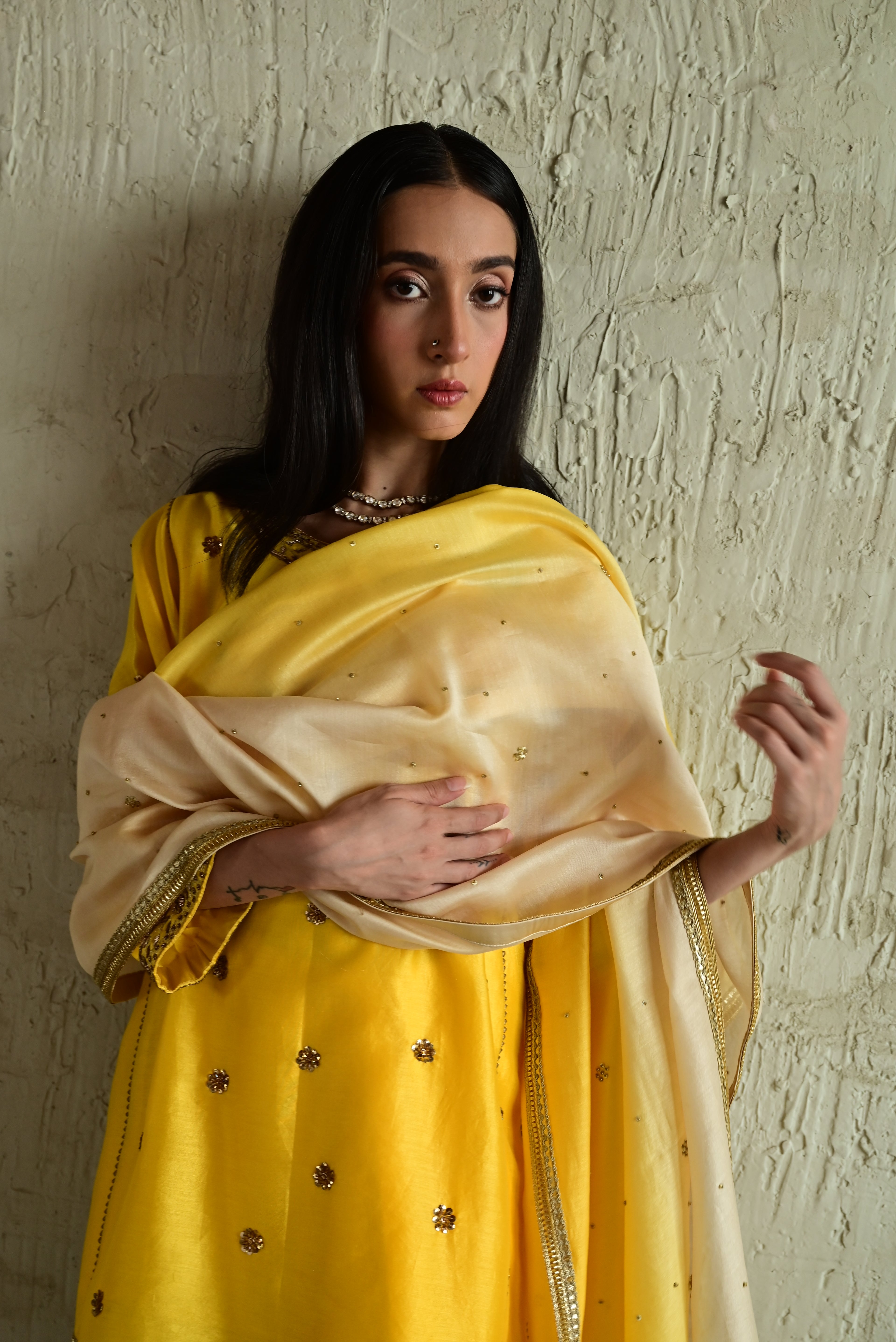 Ghevar ombre Dupatta in Ivory and Yellow Chanderi