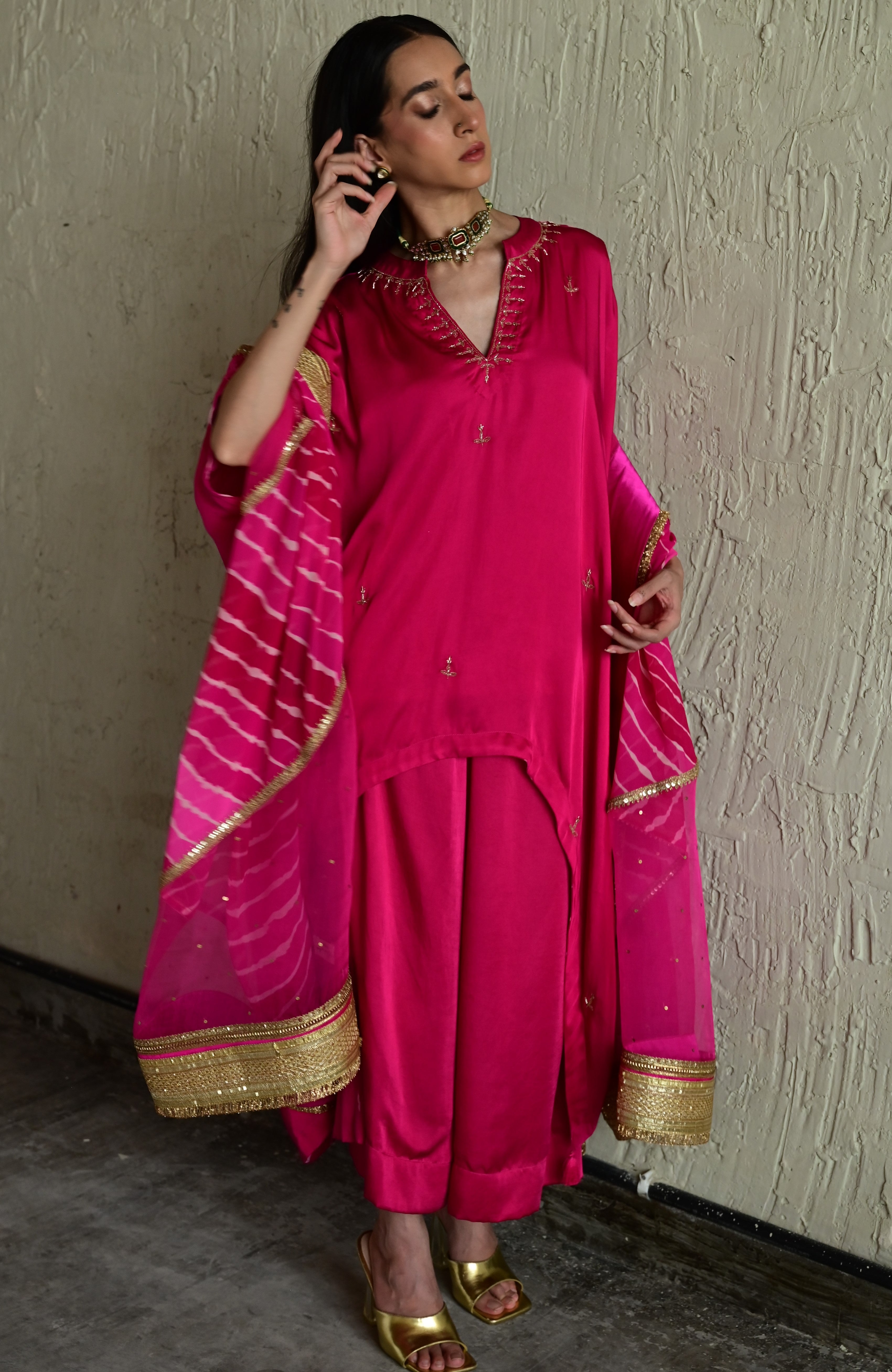 Shazia Oonch Neech Kaftan in Hot Pink silk with Flared Pant in Hot Pink Sil
