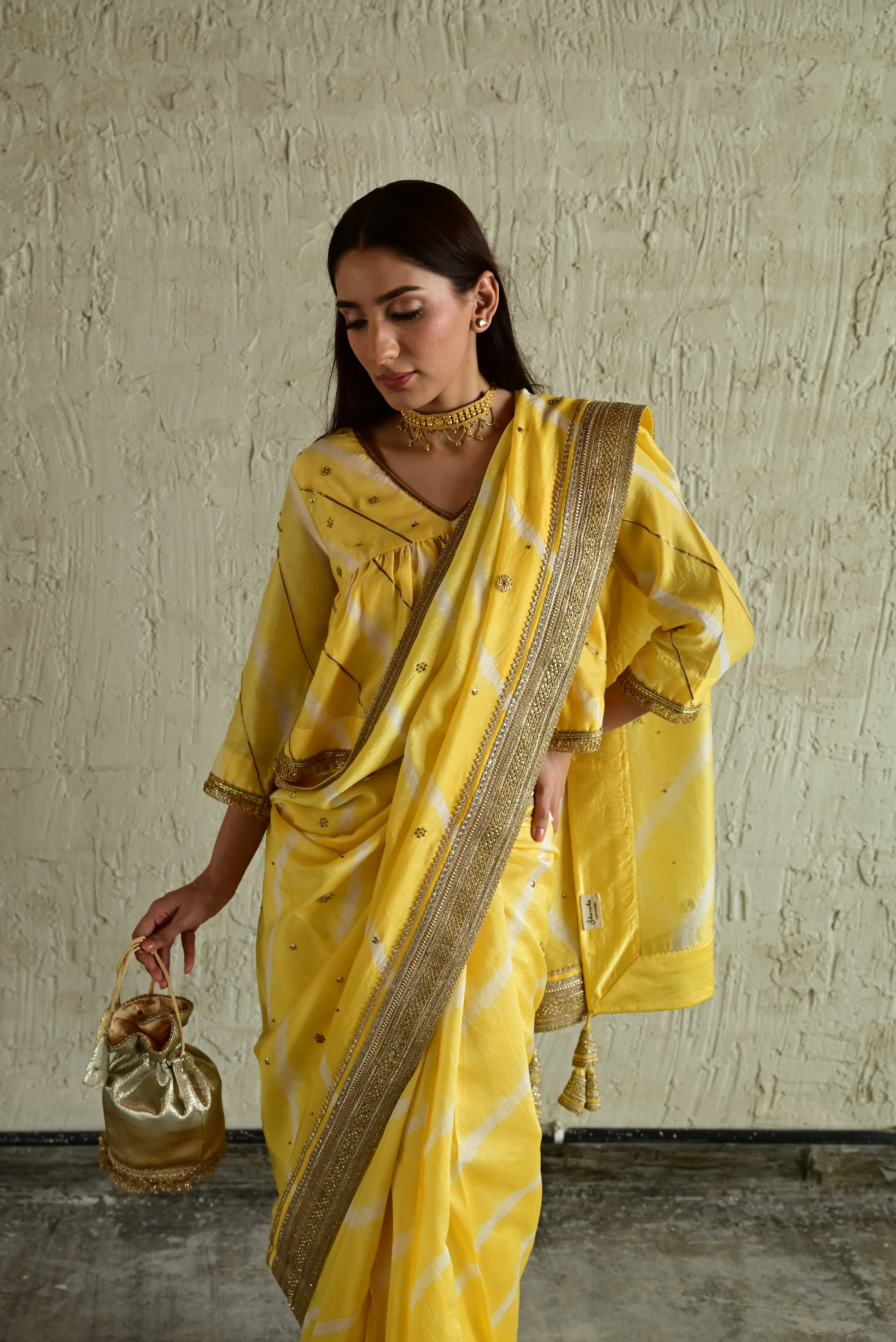 Urmila Leheriya Saree in mulberry Silk