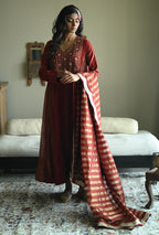 Lakeerein Lal Dupatta in Stripe Tissue