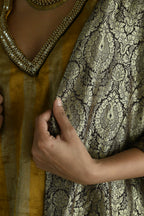 Judy Jacket in Brown Brocade