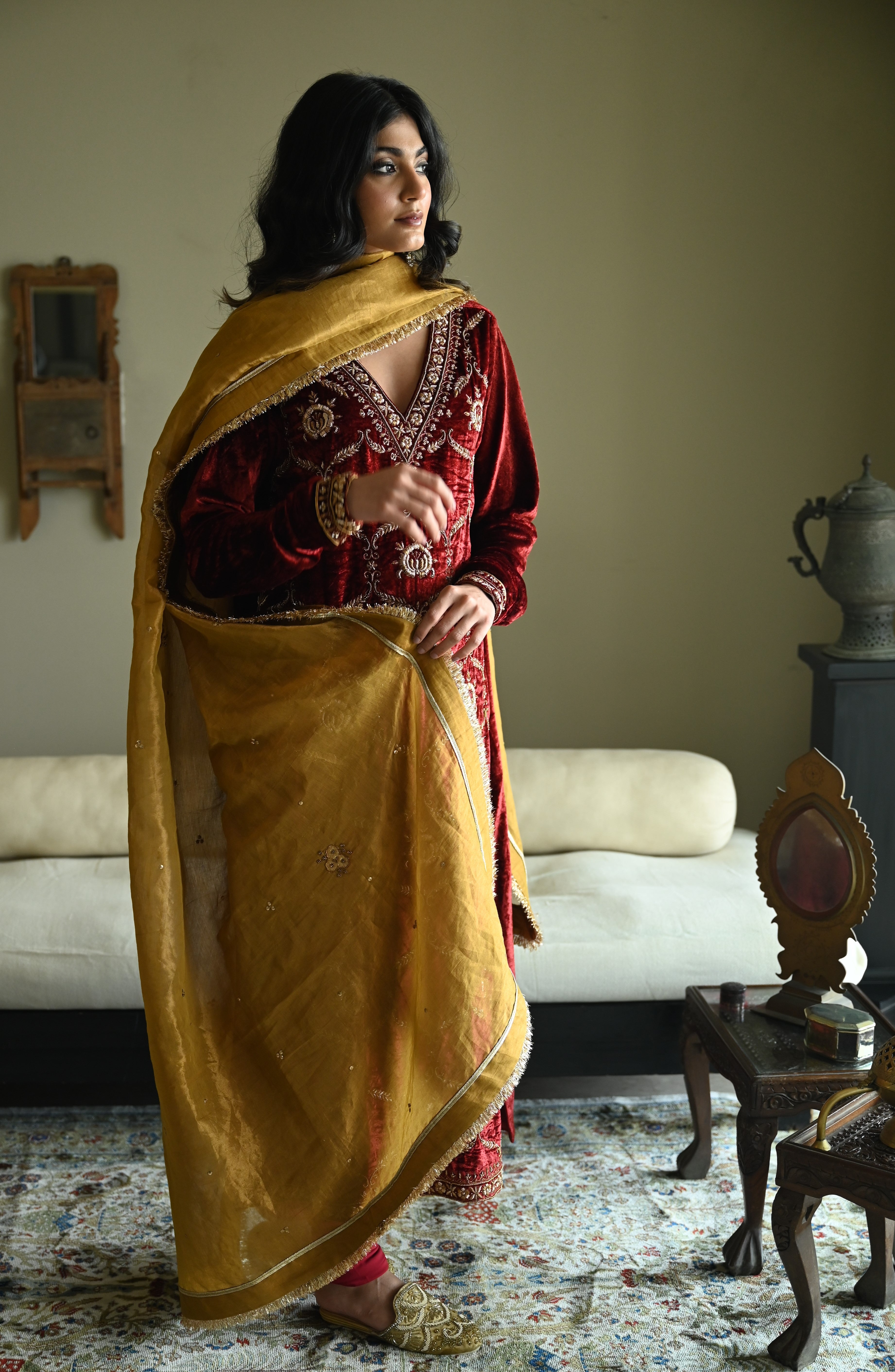 Chameli Dupatta in Gold Tissue