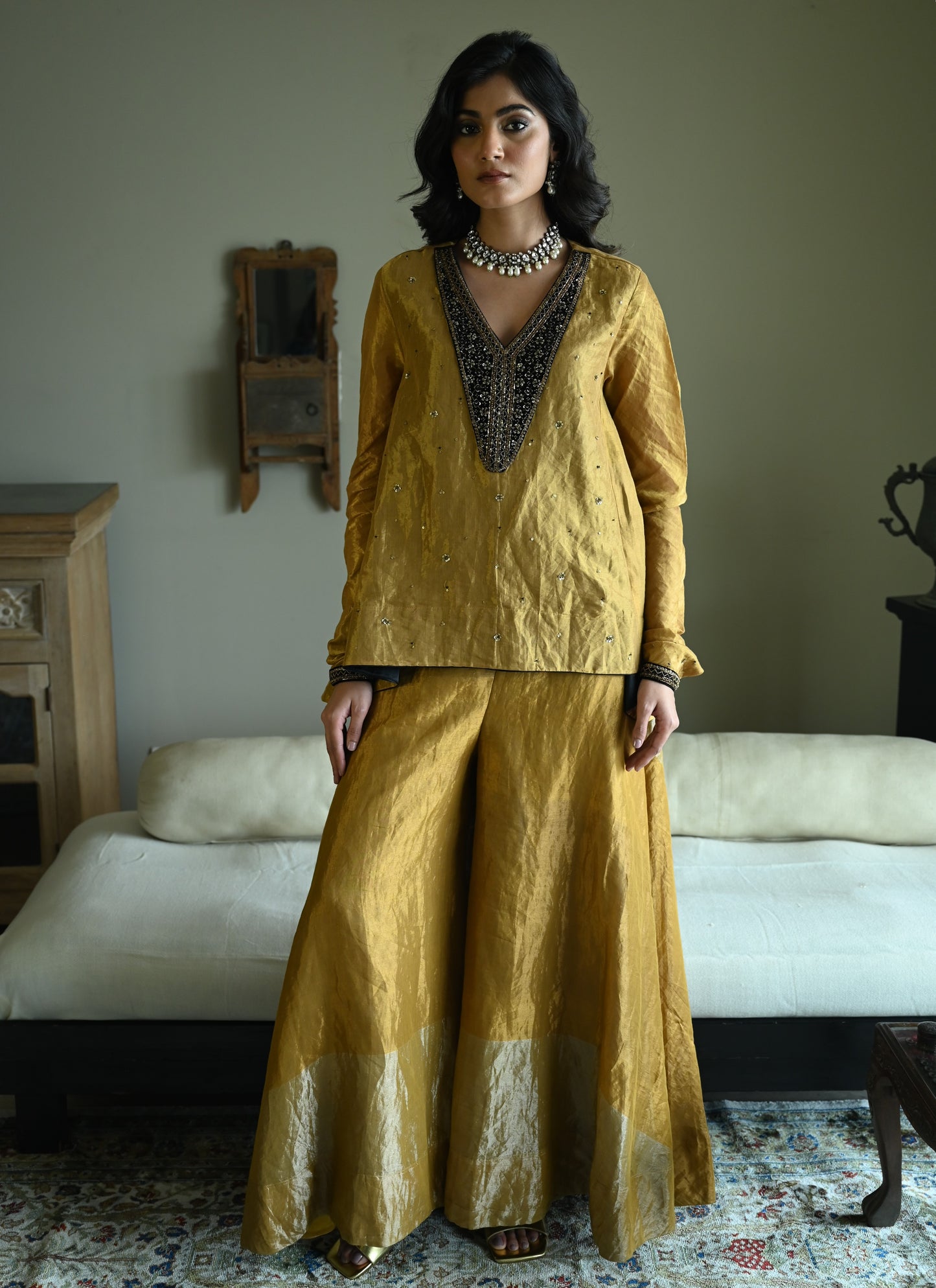 Churi Shabana with Kalis in Gold Tissue with Garara