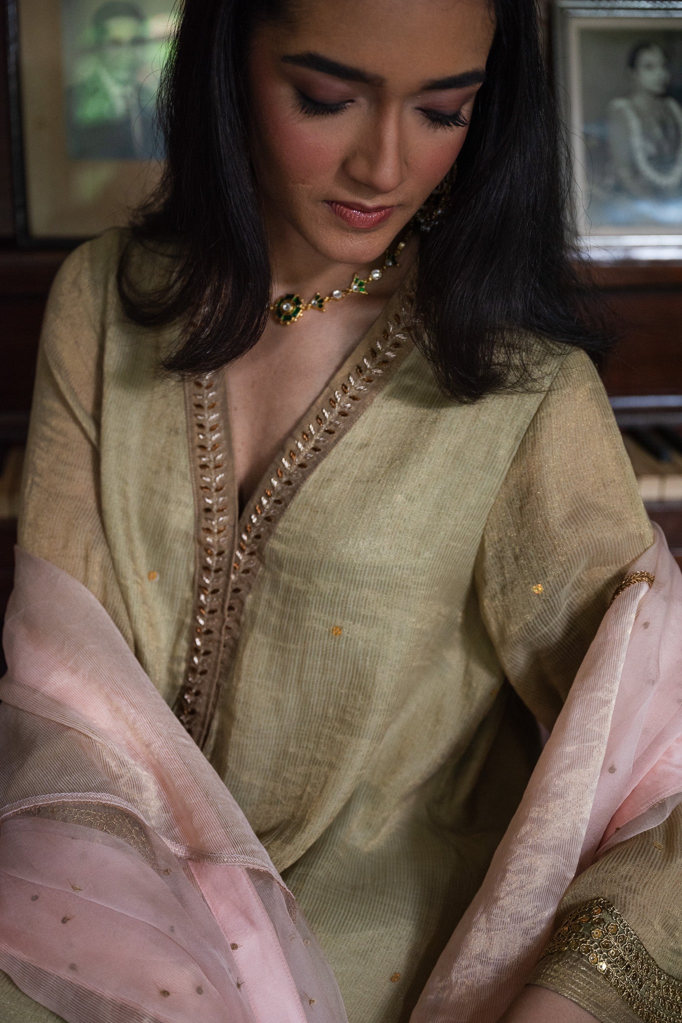 Nur jahan Ash Pink Sati And Organza Dupatta