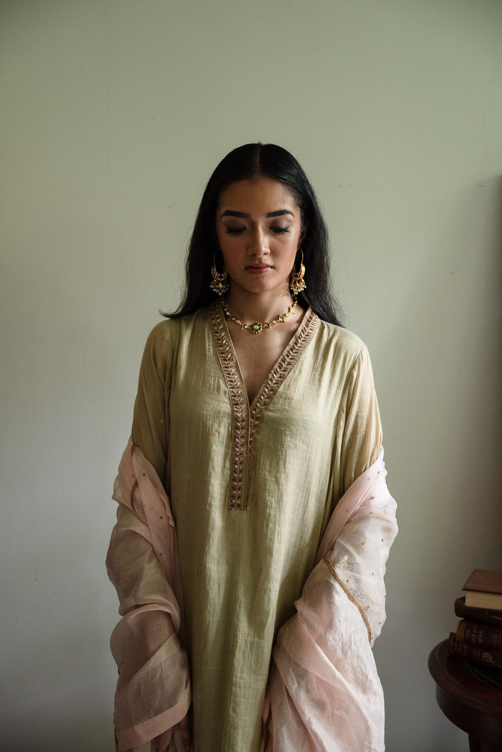 Nur jahan Ash Pink Sati And Organza Dupatta