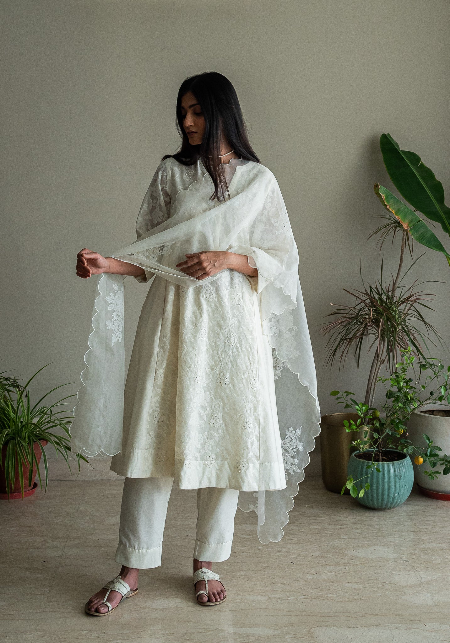 Jaya Kurta In Ivory Jacquard And Chanderi With Pants