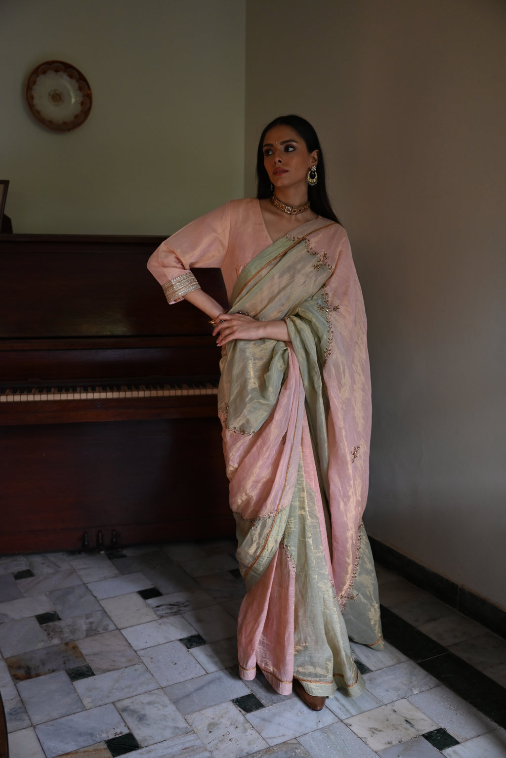Chinaar Diagonal Saree in Pink & Pista Green Tissue