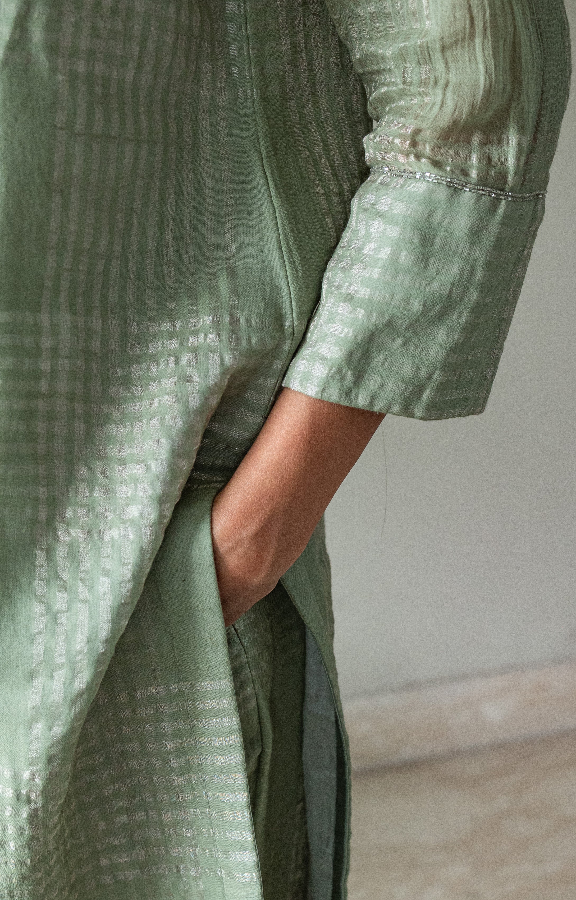 Shirt Kurta In Green Zari Jamdani Checks Muslin With Pants