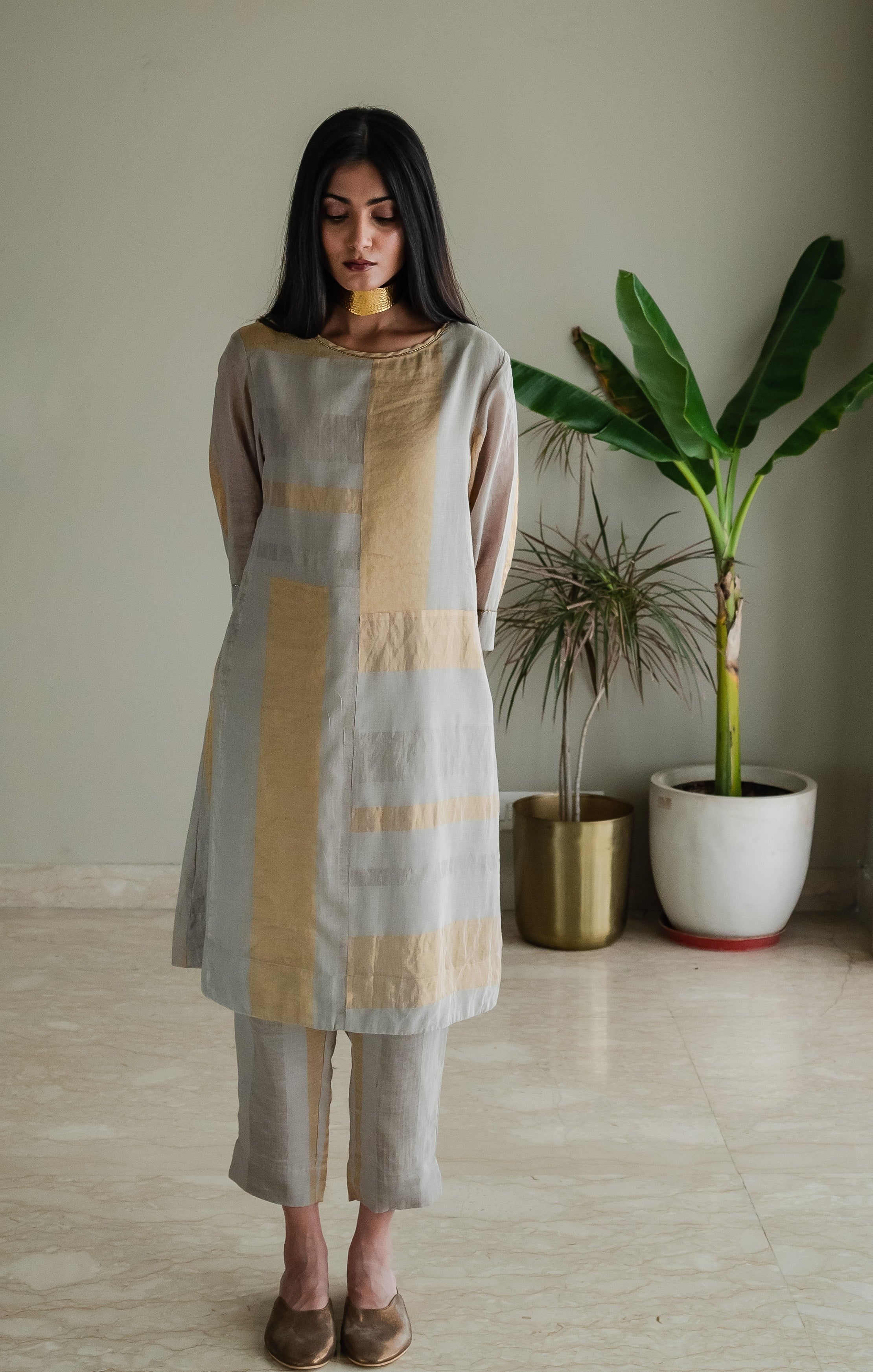 Hk Kurta In Taupe Zari Jamdani Striped Muslin With Pants