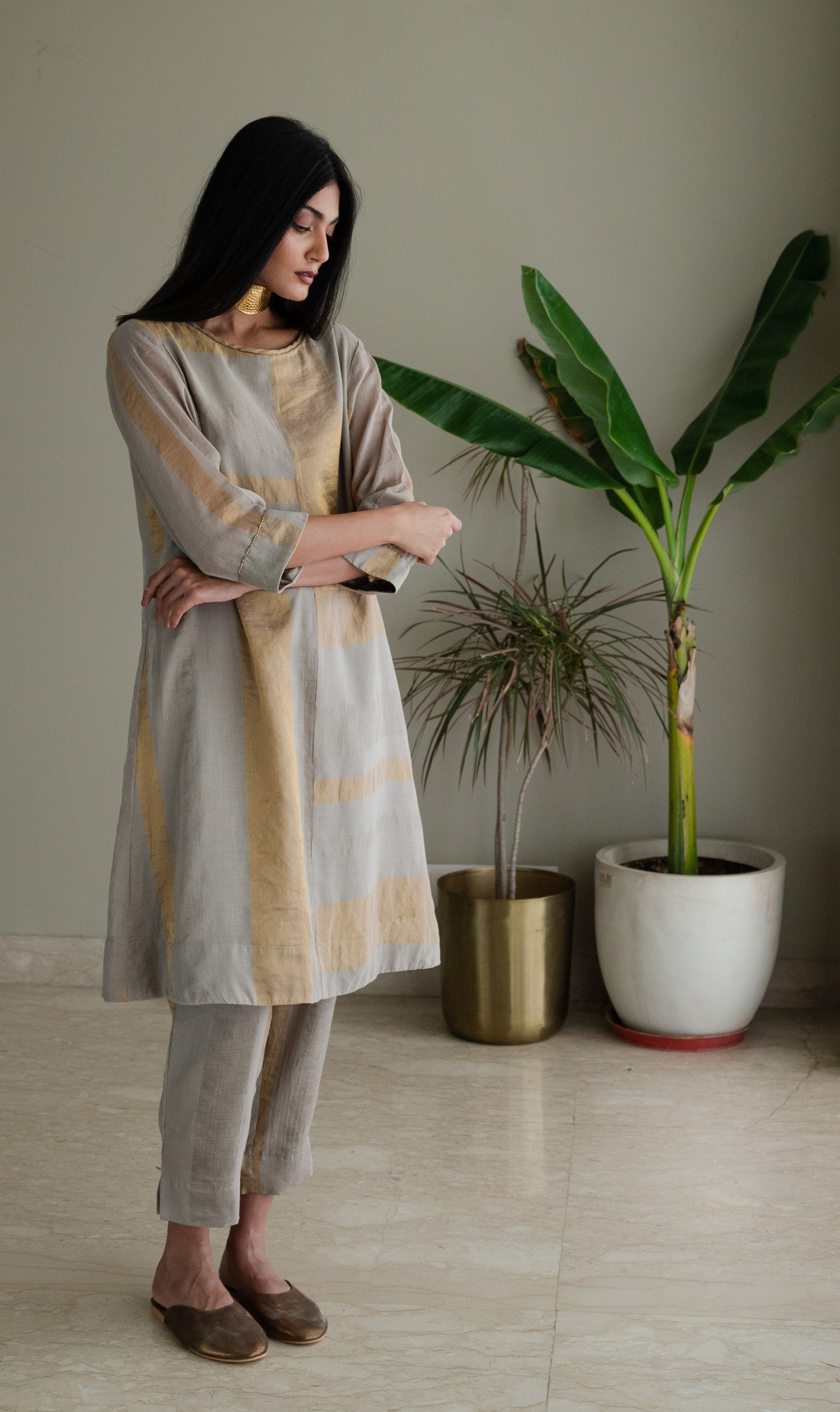 Hk Kurta In Taupe Zari Jamdani Striped Muslin With Pants
