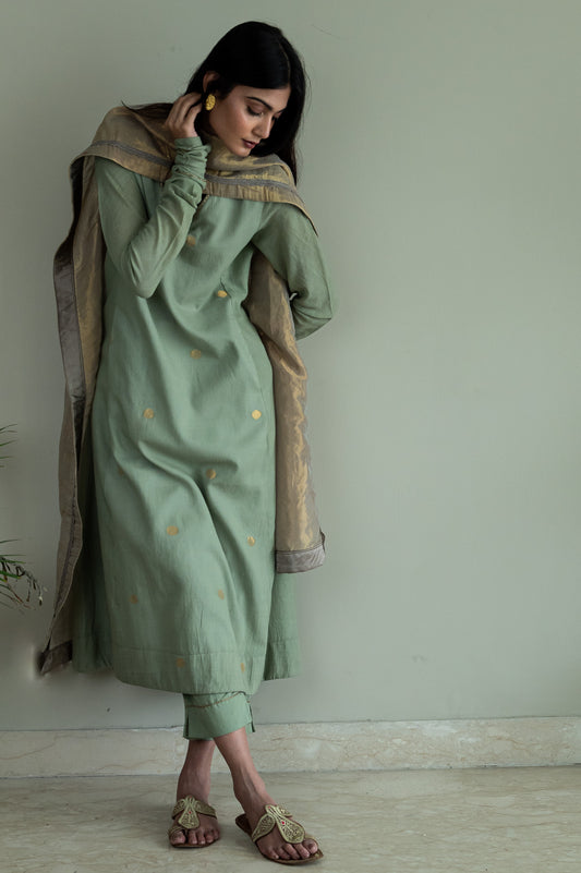 Churi Anu In Green Jamdani Muslin With Pants