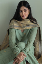 Churi Anu In Green Jamdani Muslin With Pants